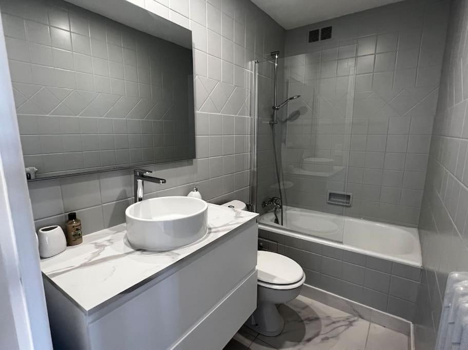 T2 Lumineux Refais A Neuf Avec Parking ! Apartment Lorient Exterior photo